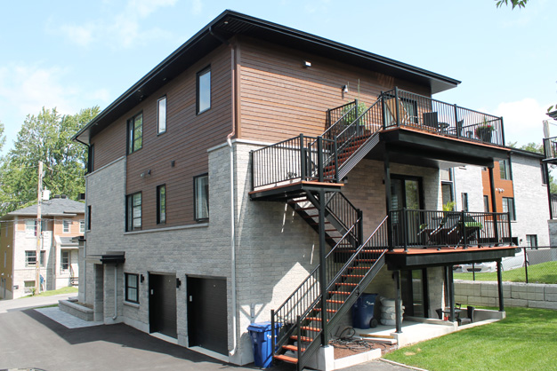 Les condos et triplex du Vieux Sainte-Rose, Laval