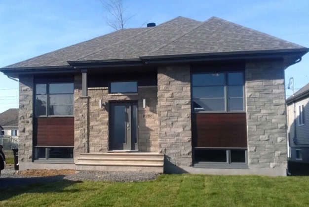 Maison sur la rue Ringuet, Saint-Janvier maisons avec Bachelor